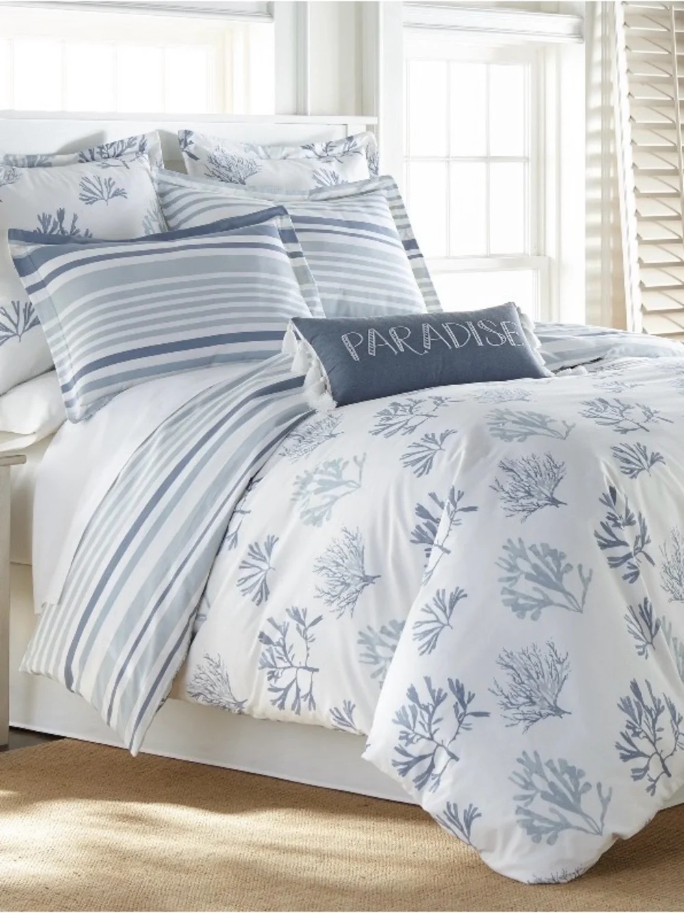 Levtex Home Truro Full/Queen Duvet Cover Set